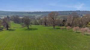 Photo 21- click for photo gallery